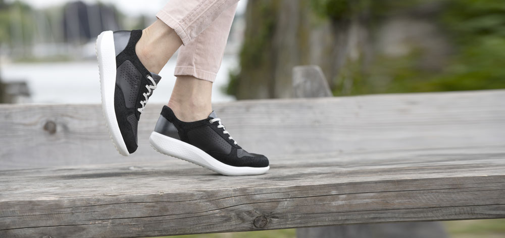 Foot solutions walking shoes Clearance